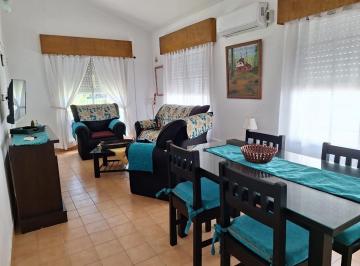 Casa · 96m² · 3 Ambientes · 2 Cocheras · Casa y Monoambiente en Venta, Merlo, San Luis