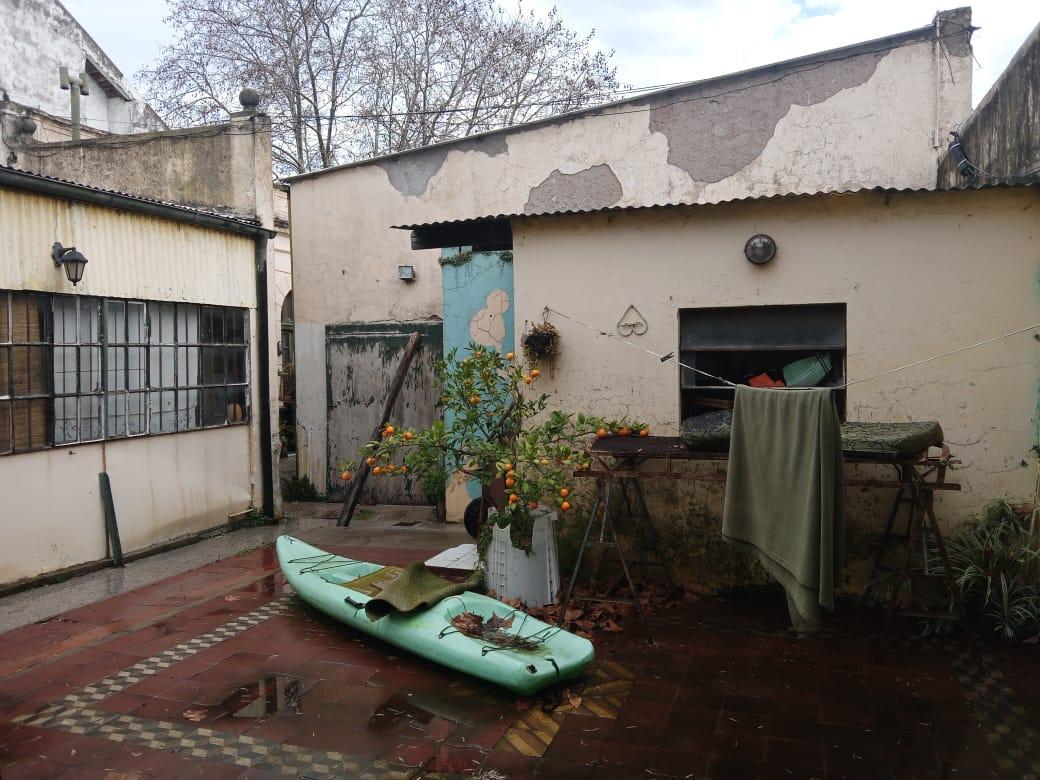 Galpon mas vivenda totalmente A reciclar