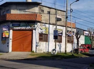 Bodega-Galpón · 229m² · Galpon 229 m² Boulevar de Los Italianos 1100 Villa Dominico