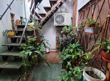 Casa de 6 ambientes, Rosario · Casa de Planta Baja de 1 Dormitorio + Departamento Arriba de 2 Dorm..