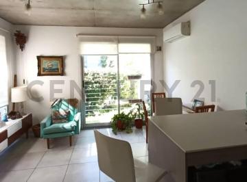PH · 40m² · 2 Ambientes · 1 Cochera · PH Castelar Norte 2 Ambientes Jardin Cochera