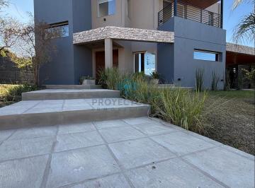 Casa de 3 ambientes, Río Ceballos · Casa 3 Dorm - Bela Vista - Villa Residencial - Pajas Blancas
