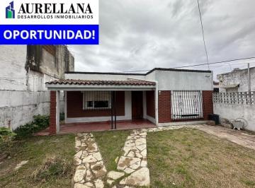 Casa · 90m² · 4 Ambientes · 1 Cochera · Casa en Venta de 4 Ambientes - Gran Oportunidad