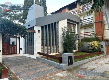 Casa · 120m² · 3 Dormitorios · 2 Cocheras · Casa en San Bernardo