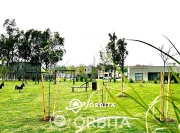 Terreno · 489m² · Lote en Barrio Santo Tomás, Pilar, Interno