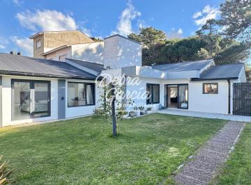 Casa · 300m² · 3 Ambientes · Casa en San Bernardo del Tuyu