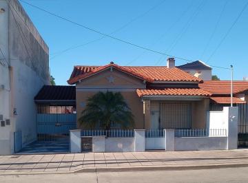 Casa de 6 ambientes, Morón · Venta Casa - Lote en Morón/3 Propiedades en 1/oportunidad/para Renta/inversión