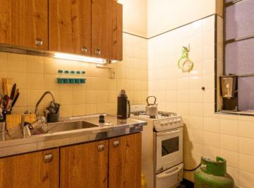 Departamento de 5 ambientes, Ciudad de Santa Fe · Amplio Interno en Oferta