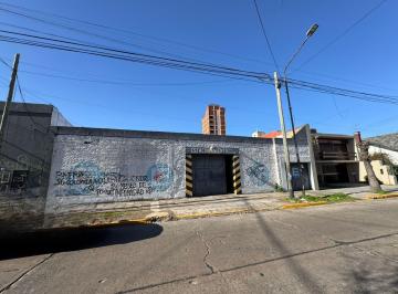 Bodega-Galpón · 554m² · Galpón Comercial 554 m² - Ideal Estacionamiento o Constructor - S. Justo (Ctro)