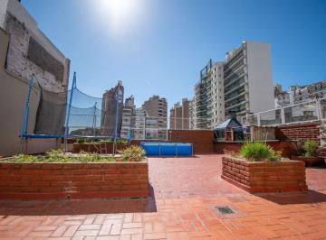Departamento · 100m² · 3 Ambientes · 1 Cochera · Departamento en Venta Centro Dos Dorm.