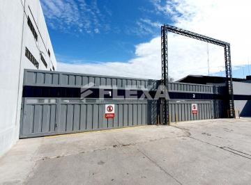 Bodega-Galpón de 11 ambientes, Córdoba · Dueño Alquila Galpón Depósito Complejo Cerrado Ohiggins y Circunvalación Zona Sur