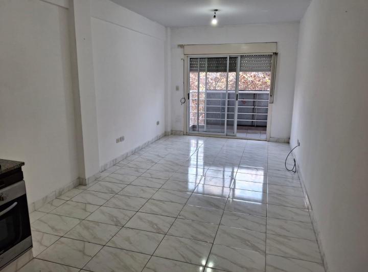 Departamento · 45m² · 2 Ambientes · 1 Cochera