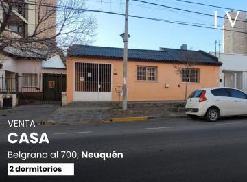 Casa · 133m² · 4 Ambientes · 1 Cochera · Casa en Venta 2 Dorm. en Belgrano Al 700, Centro de Neuquén Capital