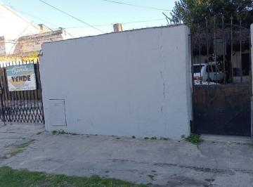 Casa de 4 ambientes, Lomas de Zamora · Casa con Garage