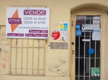 Local comercial · 11m² · 1 Ambiente · Local Al Frente en Zona Aldrey