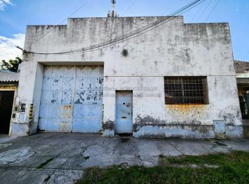 Bodega-Galpón · 200m² · Galpón en Lanús Oeste