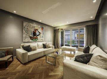 Departamento · 256m² · 5 Ambientes · Departamento en Venta en Recoleta. Categoría. Muy Luminoso. Living Comedor 3 Suites 3 Baños Balcón