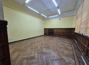 Oficina comercial · 163m² · 6 Ambientes · B° Centro - Oficina - Alquiler