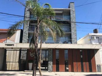 Departamento de 2 ambientes, Morón · Excelente Departamento de 2 Ambientes C/cochera