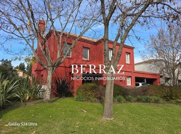 Casa · 264m² · 4 Ambientes · 2 Cocheras · Casa Venta Los Jazmines Pilar del Este Lote de 700 m² Pilar