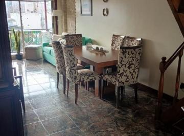 Departamento · 70m² · 4 Ambientes · 1 Cochera · Gran Oportunidad! Apto Credito! Chauvin - Departamento 4 Ambientes Sobre Vereda de Sol. con Cocher