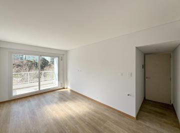 Departamento · 67m² · 2 Ambientes · Departamento de 1 Dormitorio con Amenities Frente a La Plaza Lopez