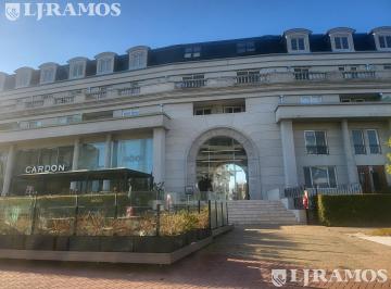 Departamento · 95m² · 3 Ambientes · 1 Cochera · Departamento de 3 Amb. Resuelto en 2 Plantas en Chateau del Portal