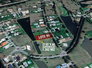 Terreno · 1450m² · Lote en Venta en Miralagos II con Vista a La Laguna