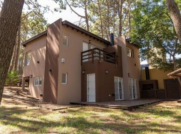 Casa · 60m² · 3 Ambientes · Casa en Alquiler Temporario de 2 Dorm. en Mar Azul