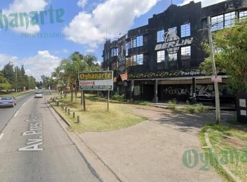 Local comercial · 500m² · Alquiler de Local Sobre Acceso Oeste en Ituzaingo - Comercial