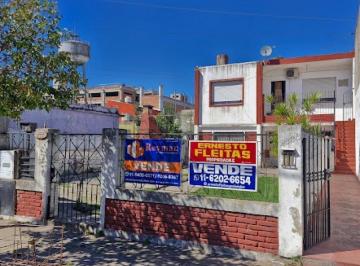 Casa · 200m² · 7 Ambientes · Venta 2 Casas Sobre Lote Propio de 10x26.6