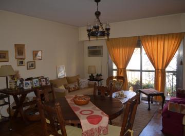 Departamento de 3 ambientes, San Isidro · Buen 3 Amb C/bcon a La Calle Prox Estacion