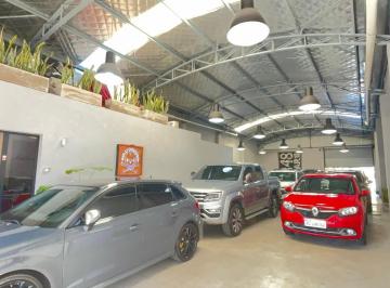 Bodega-Galpón · 300m² · 2 Ambientes · Galpón en Venta en Moron