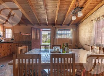 Casa · 132m² · 4 Ambientes · 1 Cochera · Casa en Venta en San Pedro con Piscina, Quincho, Jardín y Cochera – 3 Dorm.