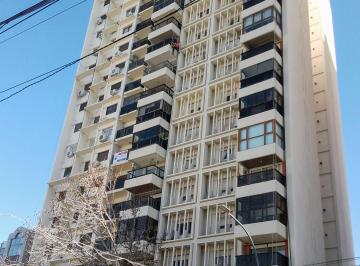 Departamento de 3 ambientes, Vicente López · Departamento de 3 Ambientes Sobre Av Libertador Vista Panoramica, Muy Luminoso