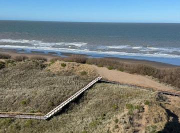 Departamento · 55m² · 2 Ambientes · 1 Cochera · Depto Venta C/balcón Frente Al Mar