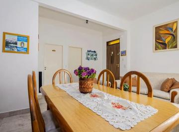Casa de 4 ambientes, La Matanza · Venta Casa 4 Ambientes con Galpon. La Tablada Excelente Oportunidad