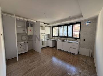 Departamento · 110m² · 4 Ambientes · Venta 4 Ambientes con Dependencia en Flores a Estrenar