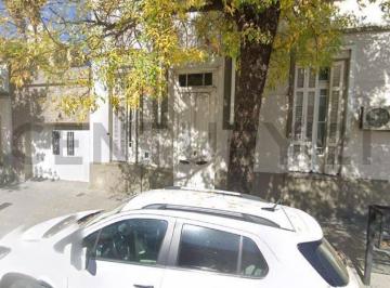 Casa · 154m² · 4 Ambientes · 1 Cochera · Venta Casa Centrica 3 Dorm. - B° 30 de Octubre - Rafaela