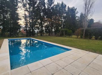 Casa · 205m² · 6 Ambientes · Casa en Venta en Barrio Santa Catalina, Villanueva, Tigre - 6 Ambientes