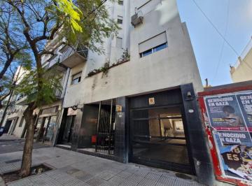 Departamento de 2 ambientes, Monserrat · Departamento 2 Ambientes con Balcón y 2 Cocheras Cerca de Av 9 de Julio en Caba