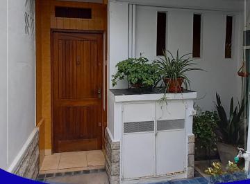 Departamento de 4 ambientes, La Matanza · Triplex de 4 Ambientes en Venta en Villa Luzuriaga