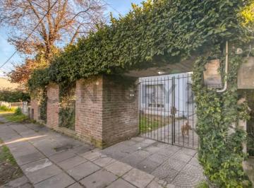 Casa · 100m² · 4 Ambientes · Venta de Chalet en Gonnet