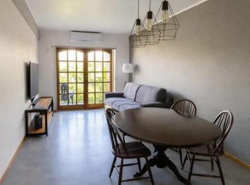 Departamento de 3 ambientes, Almirante Brown · Departamento de Tres Ambientes con Cochera en Excelente Ubicación. A/crédito