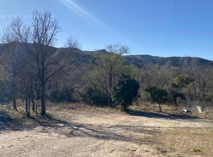 Terreno · 1489m²