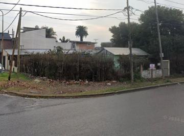 Terreno , Quilmes · Lote con Mejoras Sobre Av Mosconi 2075