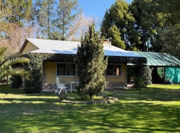 Casa de 3 ambientes, Lobos · Casa de Campo en Entorno Arbolado y Tranquilo – La Araucaria, Lobos, Calle 11