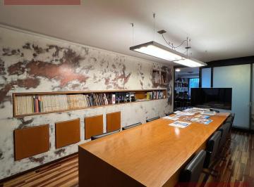 Oficina comercial · 252m² · 5 Ambientes · Increible Oportunidad Propiedad en El Corazon de Nueva Corodba