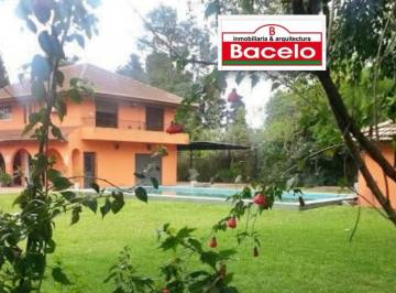 Casa de 8 ambientes, Almirante Brown · Casa Quinta