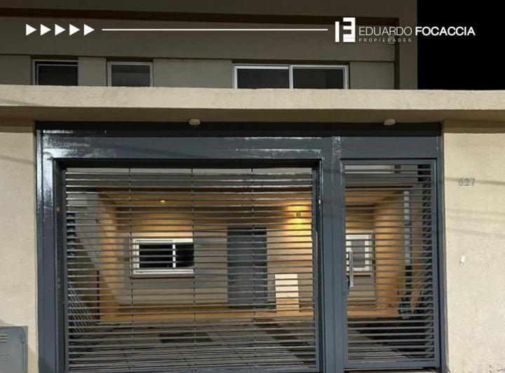 Casa · 150m² · 3 Dormitorios · 1 Cochera